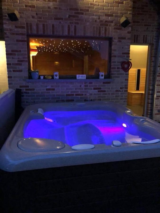 Luxe Wellness B&B Tim Torfs ***** Beringen Exterior foto